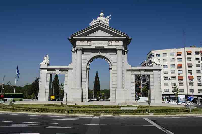 213 - Madrid - Puerta San Vicente